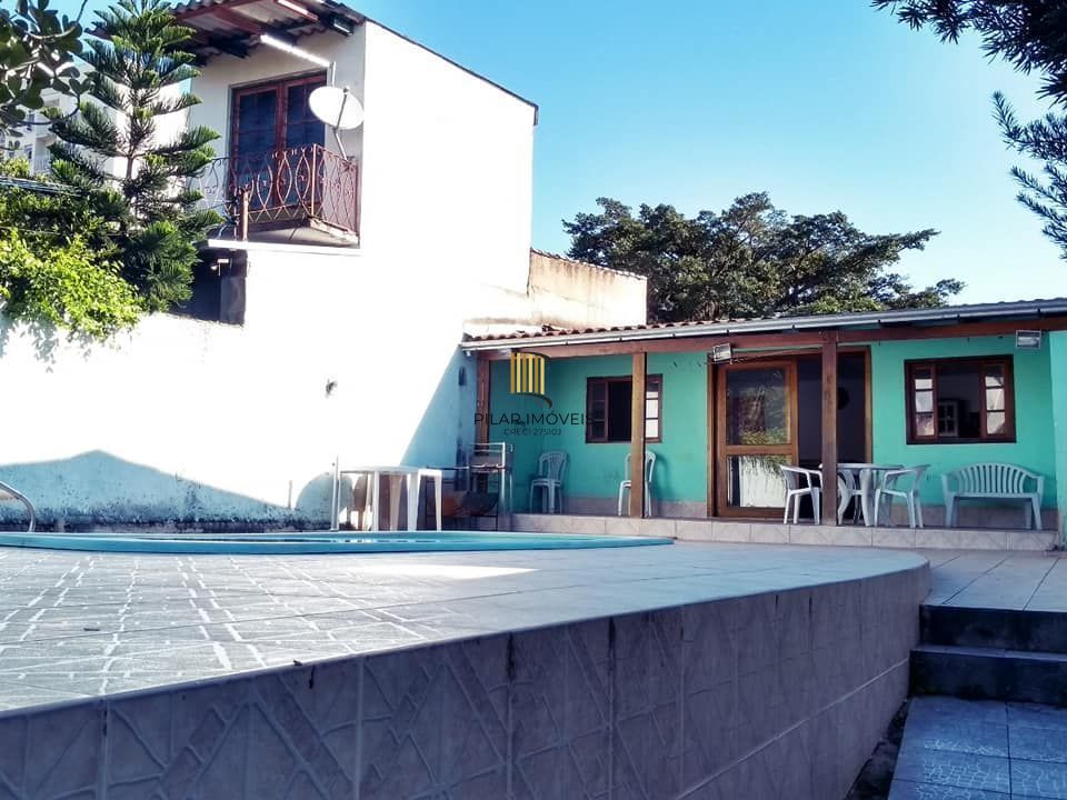 Ótima casa em rua tranquila.