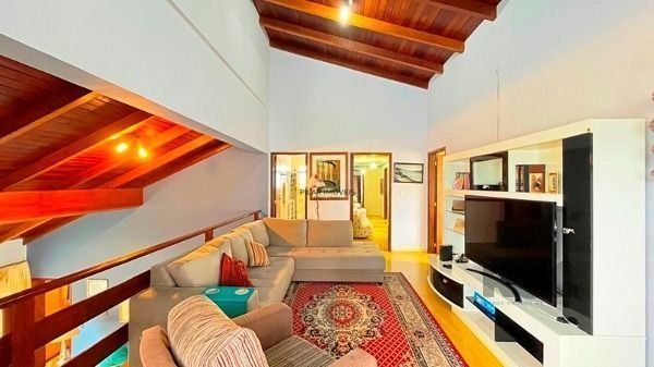 Casa no Bairro Ipanema, com 3 dormitório(s), à venda.