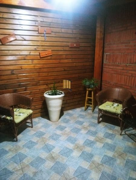 Casa para Venda - 110m², 4 dormitórios, sendo 1 suites, 1 vaga - Teresópolis