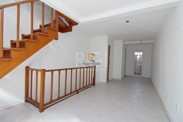 Casa para Venda - 154m², 2 dormitórios, sendo 1 suites, 2 vagas - Cidade Baixa