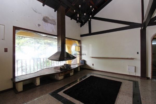 Casa para Venda - 596m², 6 dormitórios, sendo 4 suites, 6 vagas - Vila Conceição