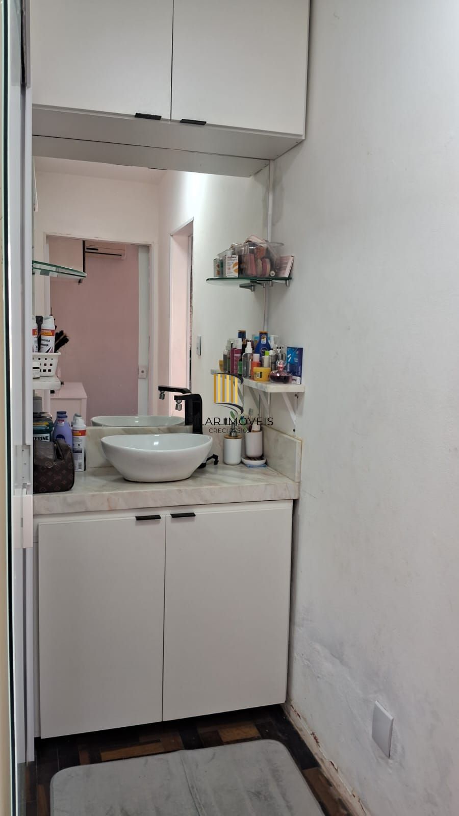 Apartamento 3 dormitórios no bairro Cristal