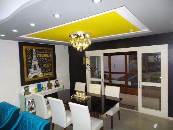 Casa para Venda - 290m², 3 dormitórios, sendo 1 suites, 6 vagas - Aberta Dos Mor