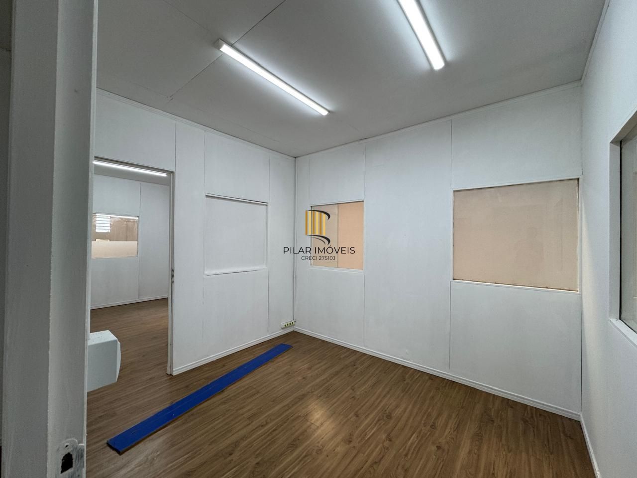 Oportunidade-Pavilhão Reformado na Vila Nova,100m da Av. Vicente Monteggia-500m²