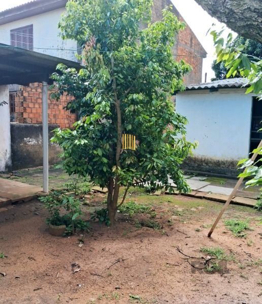 Casa em Porto Alegre, no bairro Cavalhada, com 3 dormitório(s), e 3 banheiros, à