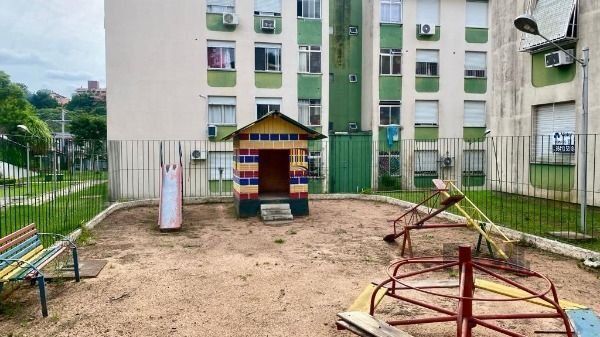 Apartamento em Porto Alegre, no bairro Vila Nova, com 1 dormitório(s), e 1 banhe