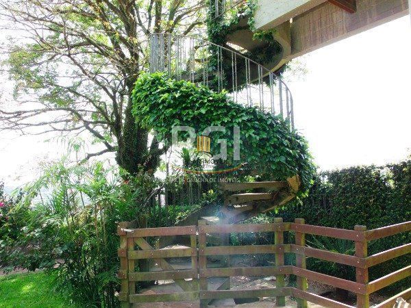 Casa para Venda - 700m², 4 dormitórios, sendo 4 suites, 6 vagas - Vila Conceição