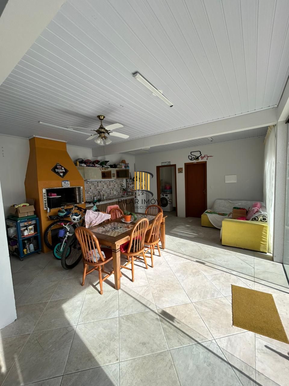 Casa 2 dormitórios no bairro Ipanema