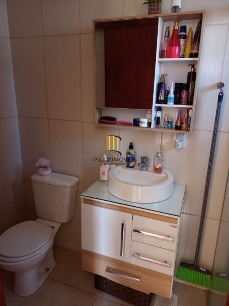 Casa para Venda - 181m², 3 dormitórios, sendo 3 suites, 2 vagas - Hípica