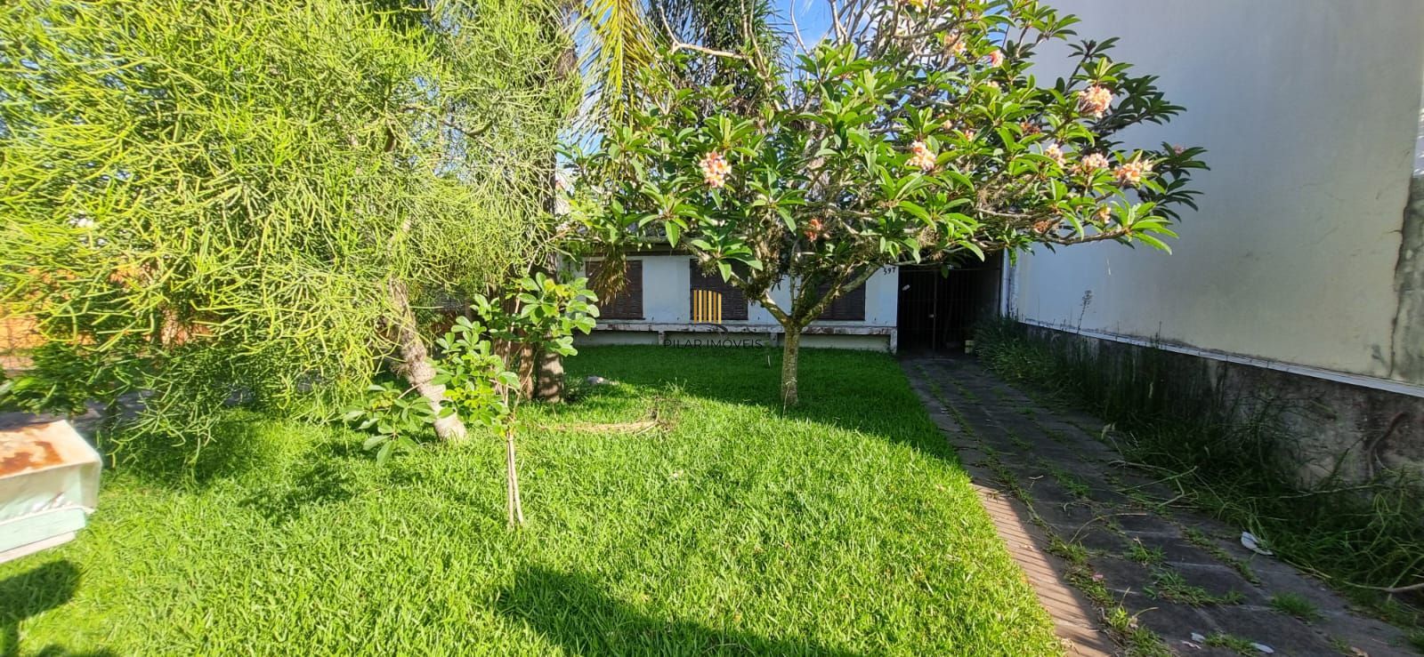 Ótimo terreno em Ipanema.