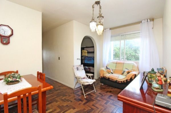 Apartamento para Venda - 69m², 3 dormitórios, Camaquã