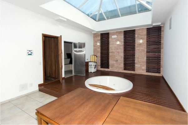 Casa Condominio para Venda - 150m², 4 dormitórios, sendo 2 suites, 2 vagas - Agr