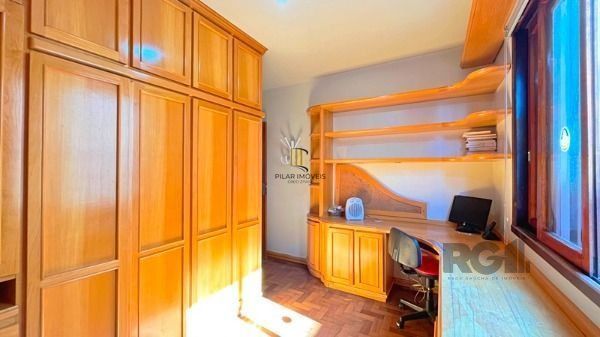 Apartamento em Porto Alegre, no bairro Praia de Belas, com 2 dormitório(s), e 2 