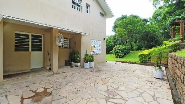 Casa Condominio em Porto Alegre, no bairro Cascata, com 3 dormitório(s), e 3 ban