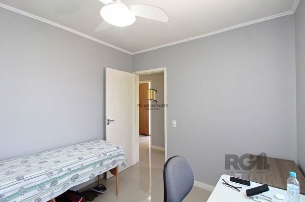 Apartamento em Porto Alegre, no bairro Medianeira, com 3 dormitório(s), e 3 banh