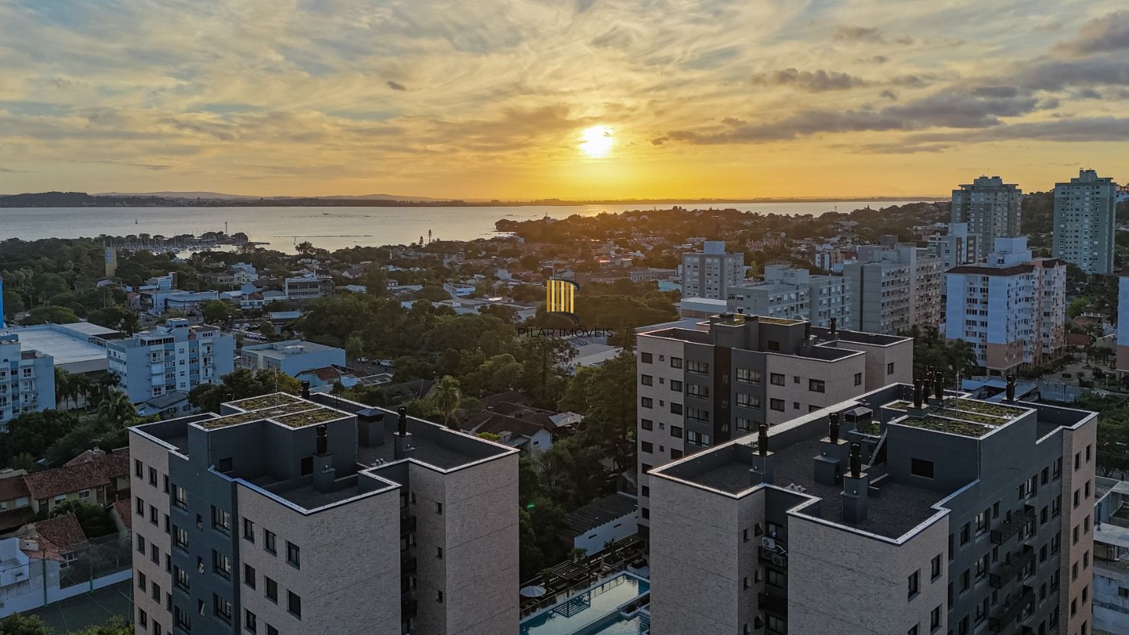 Garden Home Resort- Apartamento na Tristeza, com 2 dormitórios, 1 suíte, 1 vaga