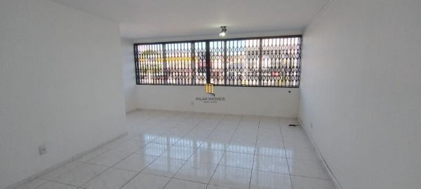 Conjunto/Sala em Porto Alegre, no bairro Camaquã, à venda.