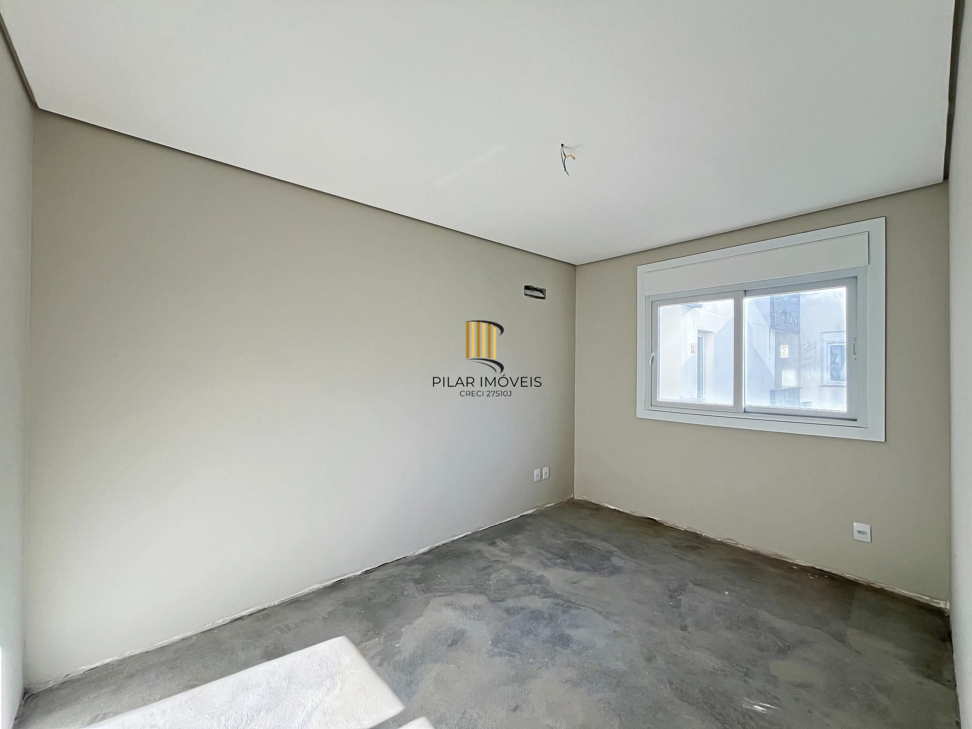 Apartamento com 3 dormitórios sendo 3 suíte á venda Bairro Cristal.