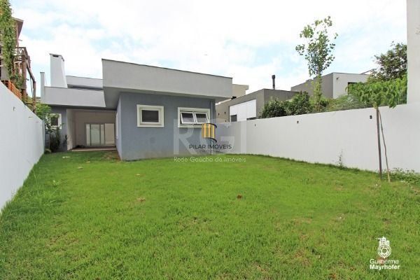 Casa para Venda - 267.6m², 3 dormitórios, sendo 1 suites, 3 vagas - Vila Conceiç