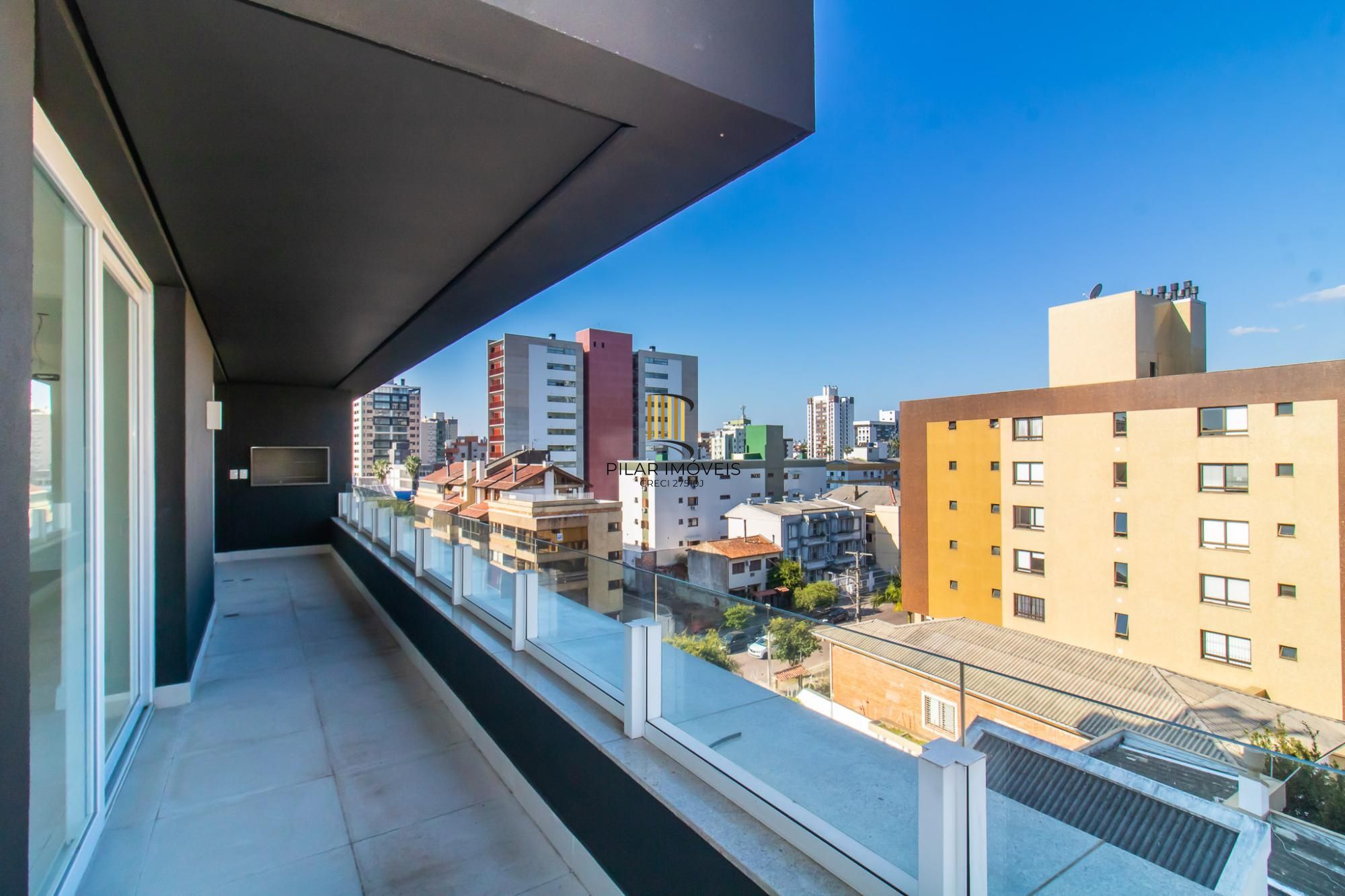 APARTAMENTO DUPLEX - 177m², 3 dormitórios, sendo 3 suites, Menino Deus