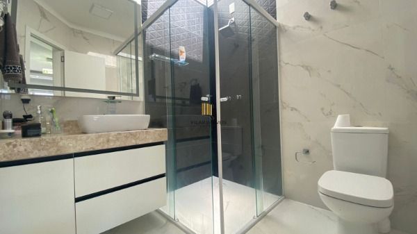 Casa Condominio para Venda - 203.81m², 3 dormitórios, sendo 1 suites, 2 vagas - 