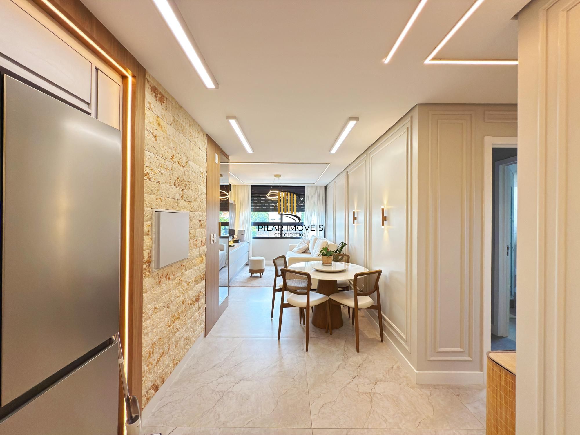 Apartamento novo semimobiliado no Cristal