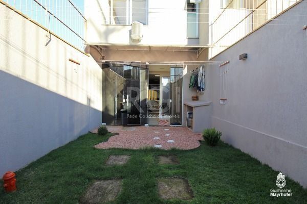 Casa para Venda - 172.26m², 3 dormitórios, sendo 2 suites, 2 vagas - Hípica