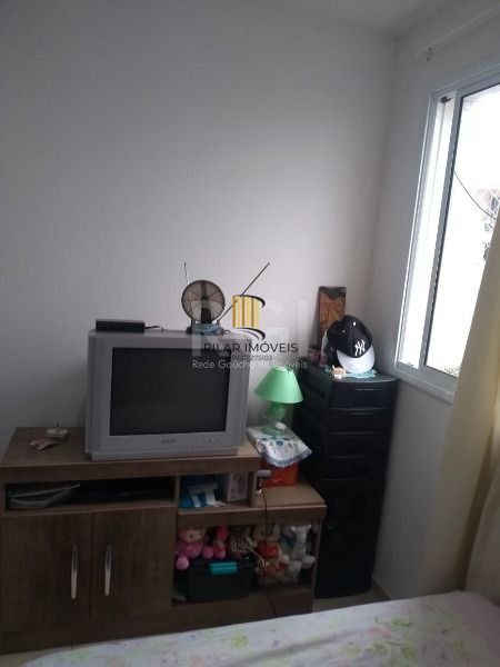 Apartamento em Porto Alegre, no bairro Restinga, com 2 dormitório(s), e 2 banhei