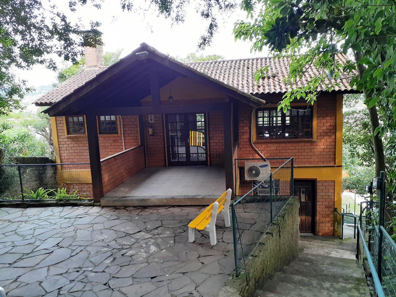 Casa de Condomínio 3 dormitórios no bairro Nonoai