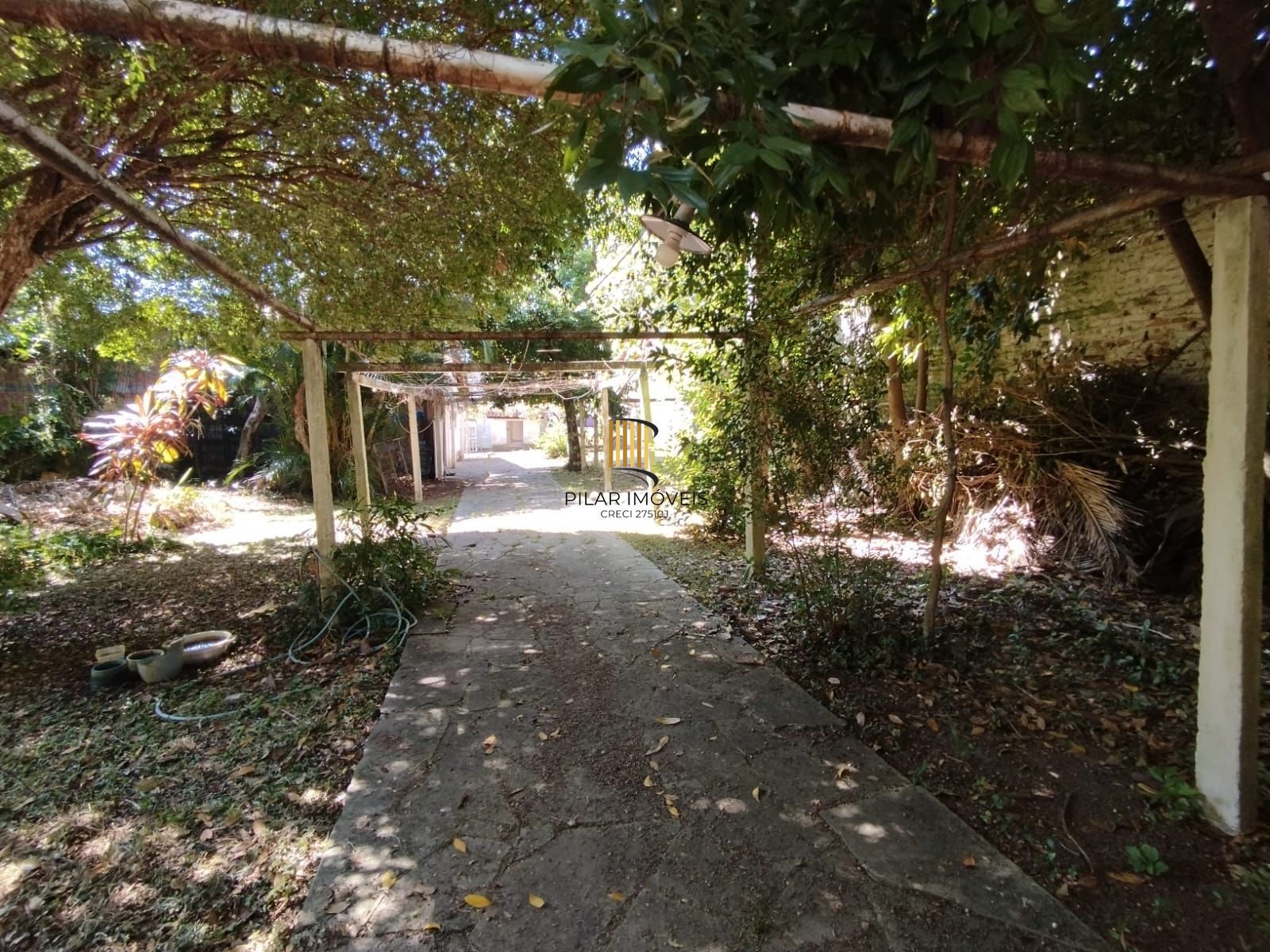 Casa 3 dormitórios no bairro Tristeza