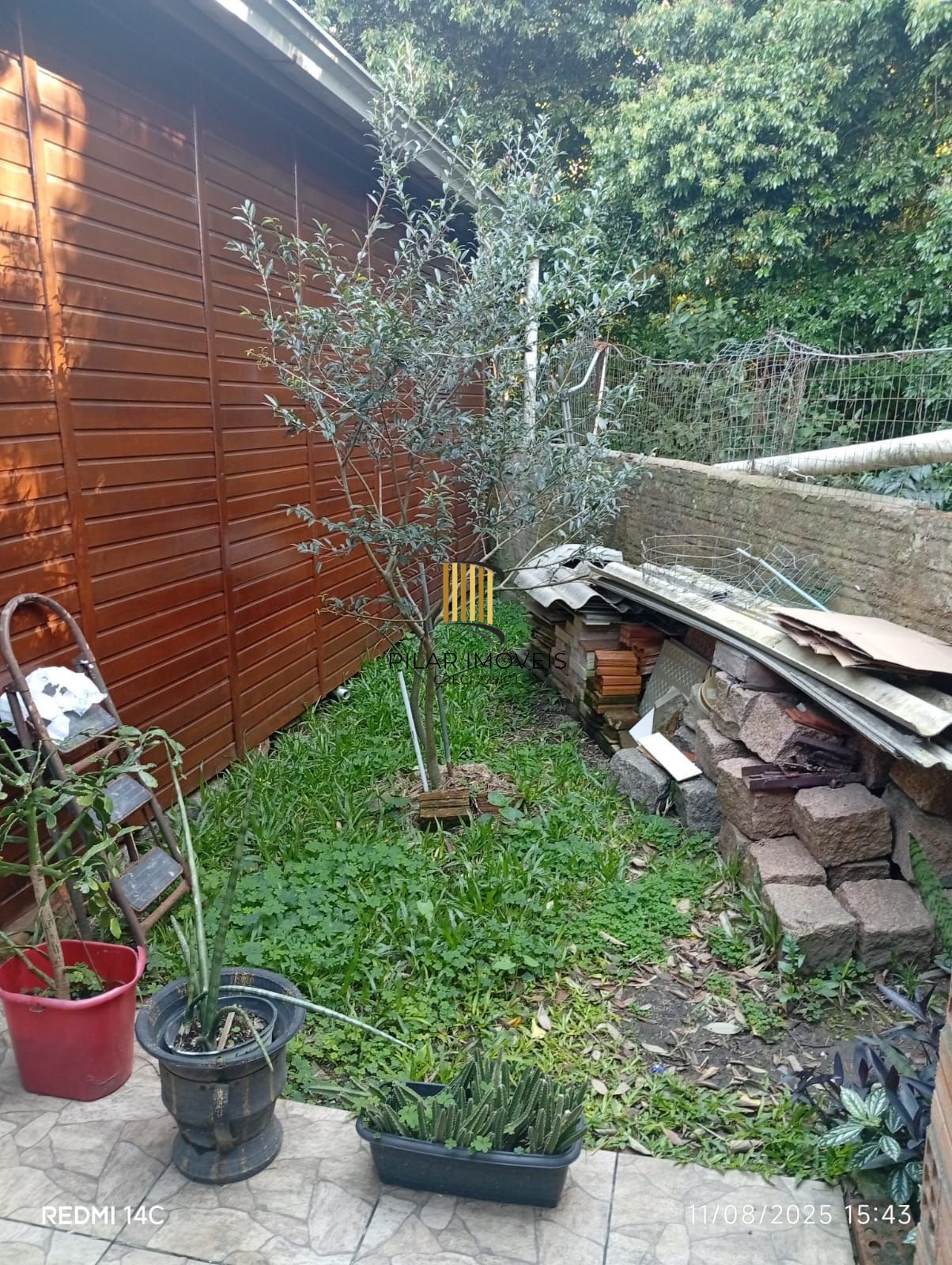 Terreno á venda no bairro Cavalhada em Porto Alegre!