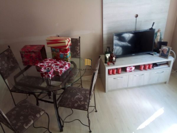 Apartamento 2 dormitórios à venda Camaquã Porto Alegre/RS