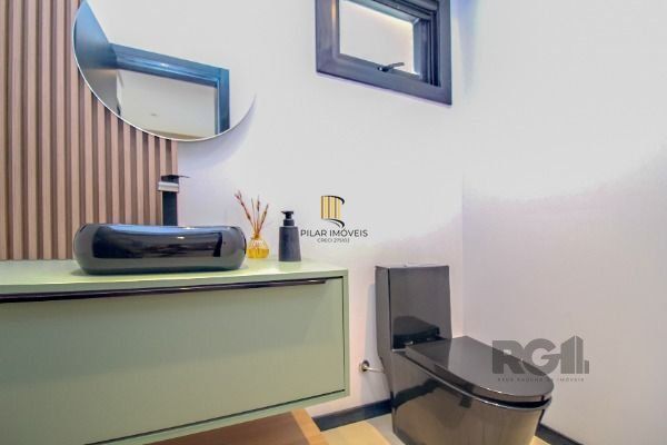 Casa em Condominio no Terra Ville, com 4 dormitório(s), e 4 suítes, à venda.