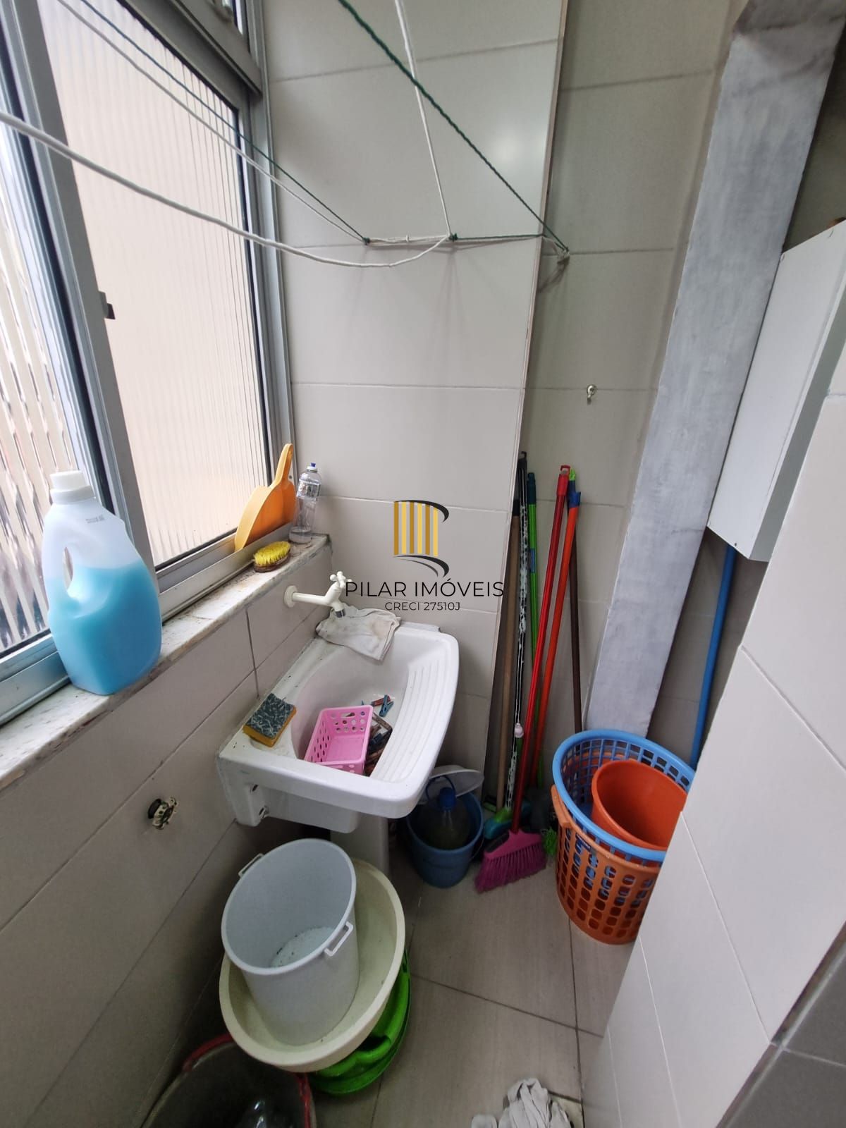 Apartamento em Porto Alegre, no bairro Tristeza, com 2 dormitório(s), e 2 banhei