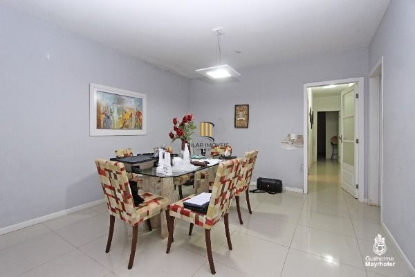 Casa para Venda - 180m², 3 dormitórios, sendo 1 suites, 2 vagas - Jardim Verde