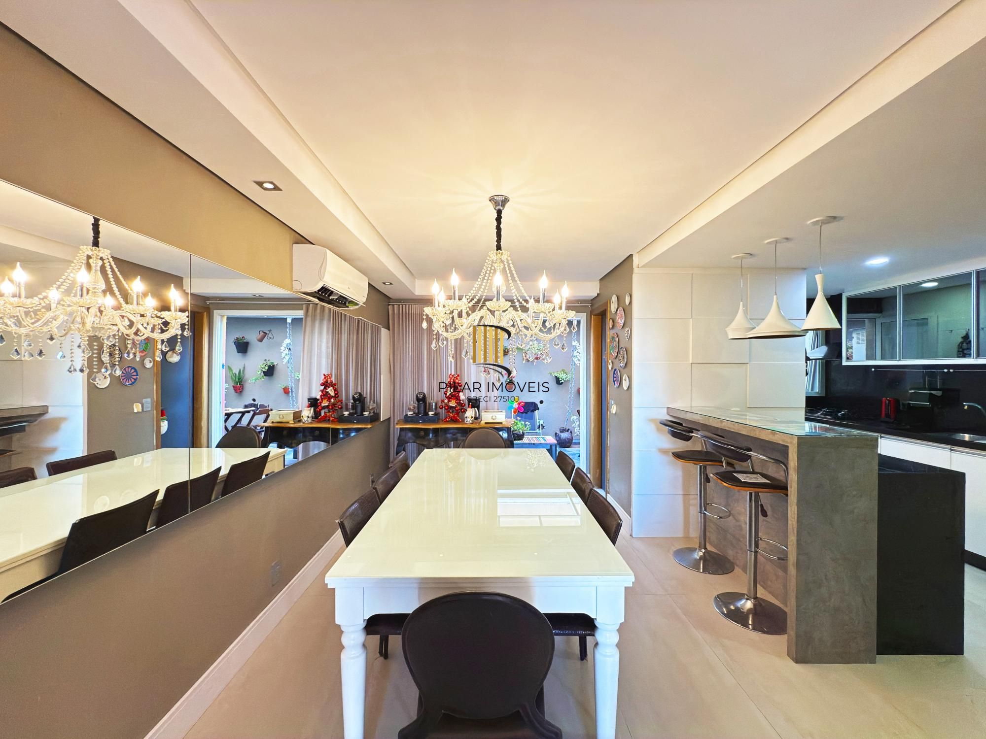 Casa de Condomínio 3 dormitórios no bairro Pedra Redonda