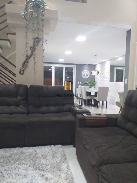 Casa para Venda - 223m², 3 dormitórios, sendo 1 suites, 2 vagas - Lagos De Nova 