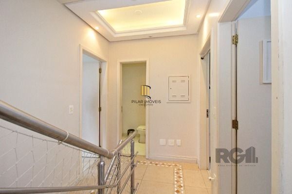 Casa Condominio em Porto Alegre, no bairro Sétimo Céu, com 4 dormitório(s), e 4 