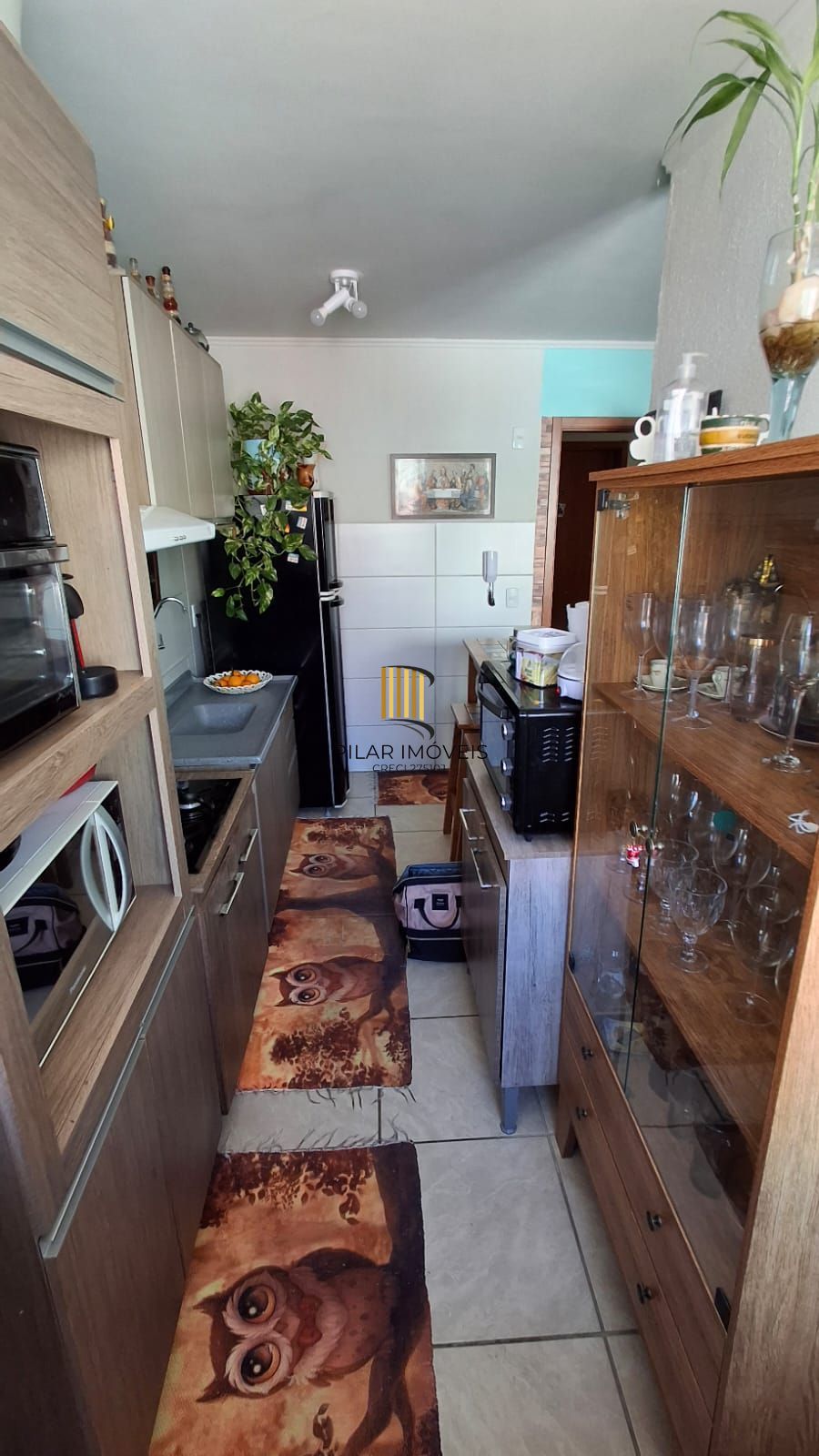 Lindo apartamento com 2 dormitórios no Bairro Chapéu do Sol.