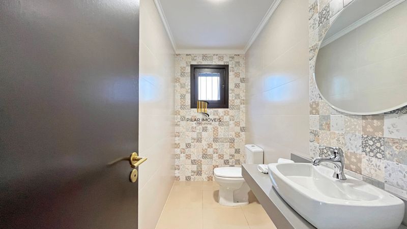 Altos do lago- Com 3 dormitórios, 3 vagas , piscina , Linda e ampla casa em cond