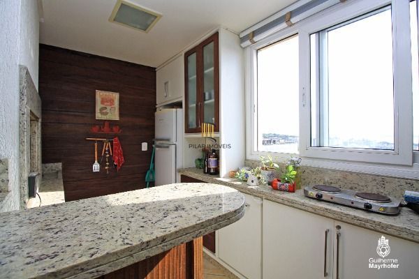 Cobertura para Venda - 191.59m², 3 dormitórios, sendo 1 suites, 2 vagas - Triste