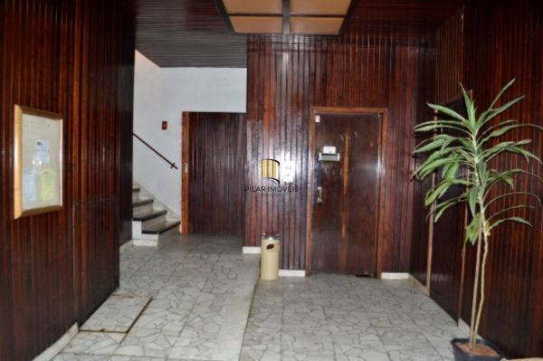 Apartamento em Porto Alegre, no bairro Cidade Baixa, com 2 dormitório(s), e 2 ba