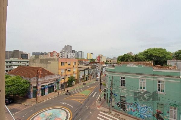 Apartamento em Porto Alegre, no bairro Cidade Baixa, com 1 dormitório(s), e 1 ba