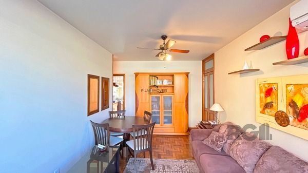 Apartamento em Porto Alegre, no bairro Praia de Belas, com 2 dormitório(s), e 2 