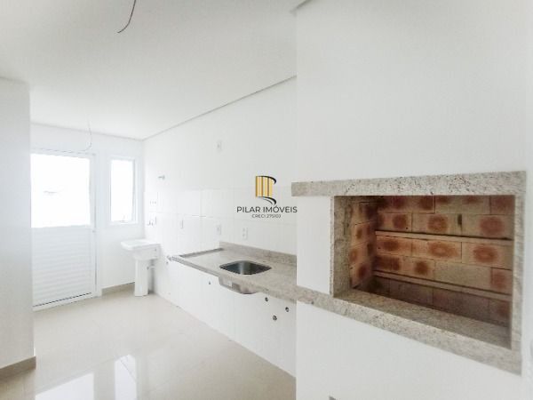 Casa em Porto Alegre, no bairro Aberta dos Morros, com 3 dormitório(s), à venda.