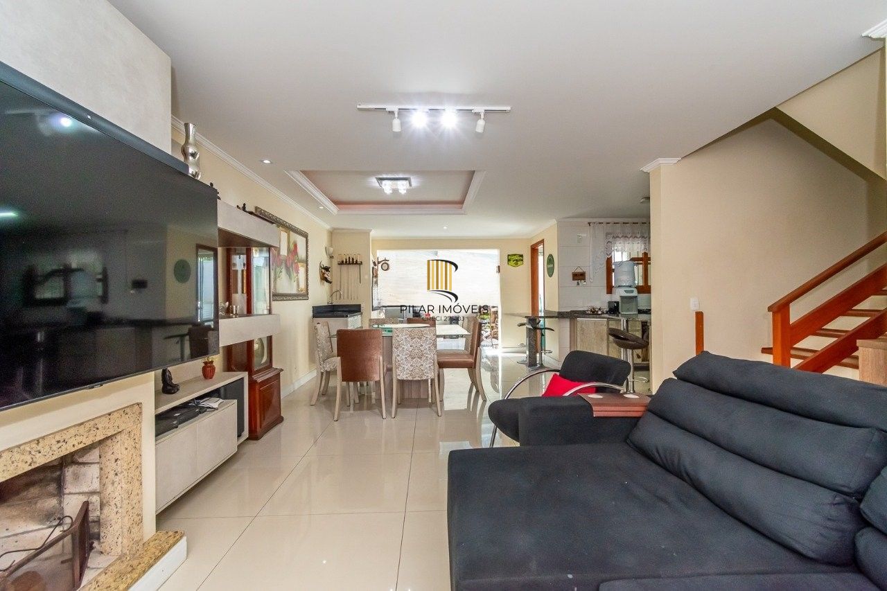 Excelente casa com 158,9m2 de área privativa, 3 dormitórios, 1 suíte, e 2 vagas. - Pilar Imóveis