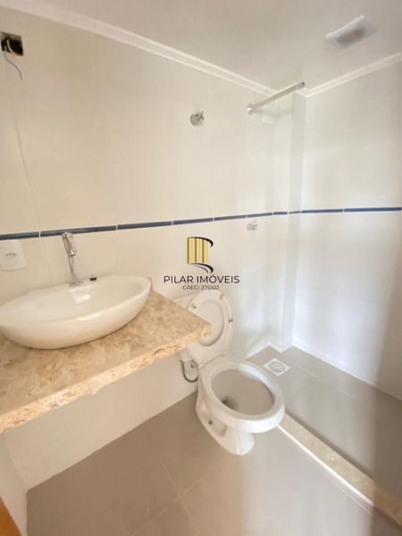 Casa para Venda - 202.55m², 3 dormitórios, sendo 2 suites, 2 vagas -