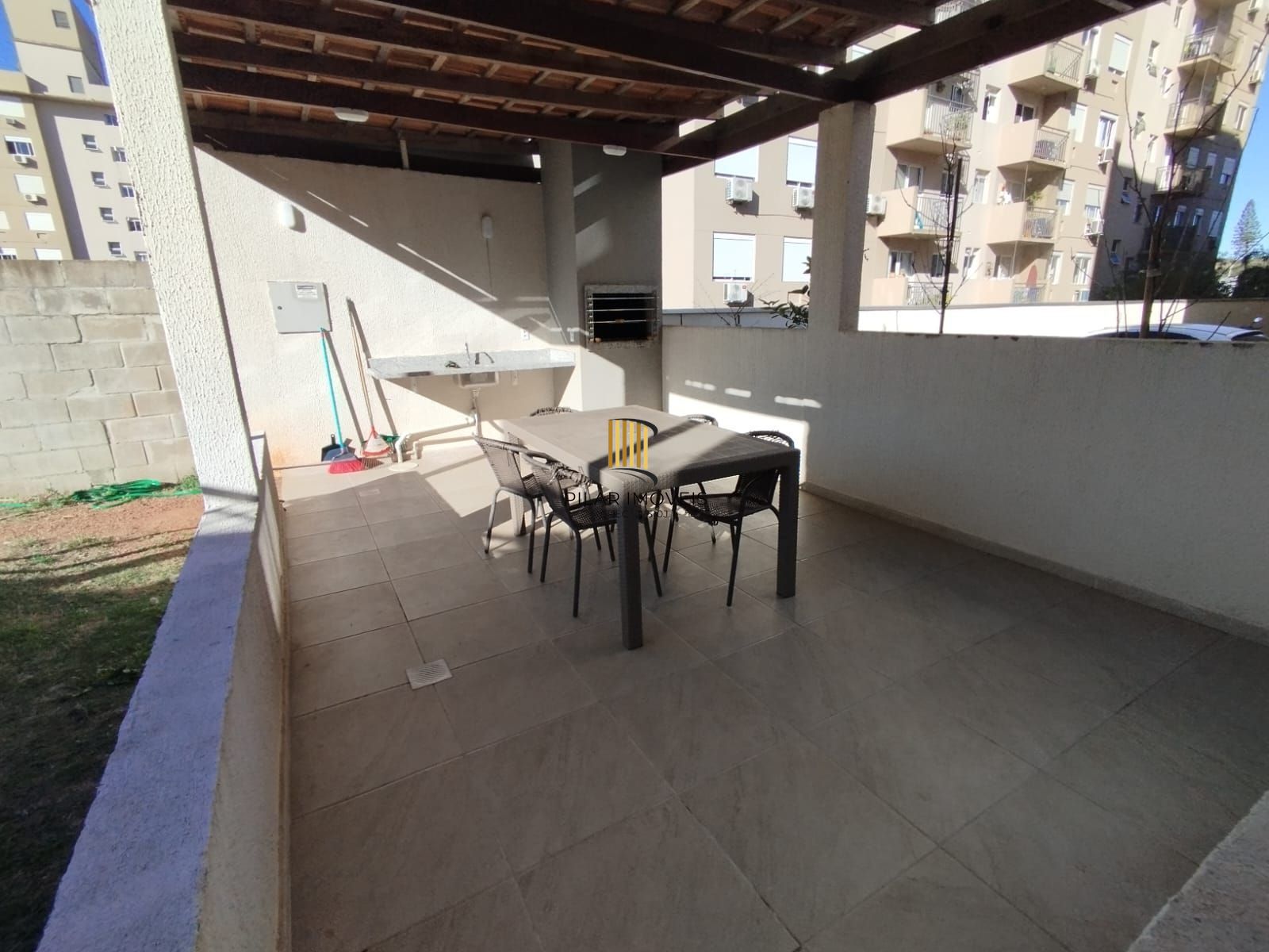 Apartamento 2 dormitórios à venda Camaquã Porto Alegre/RS