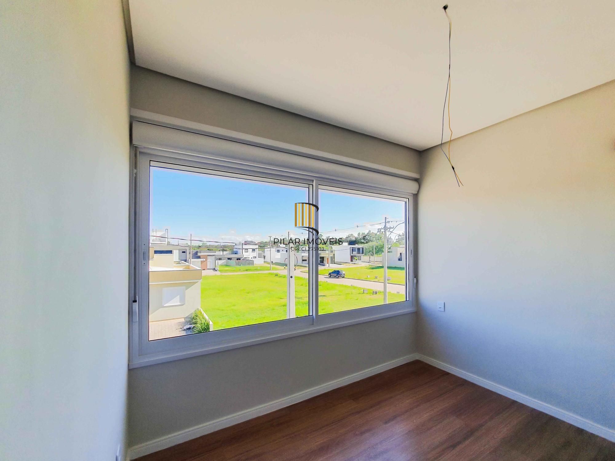 Condomínio Garden, bairro Hípica, 3 dormitórios, 1 suíte, pátio, infra de clube