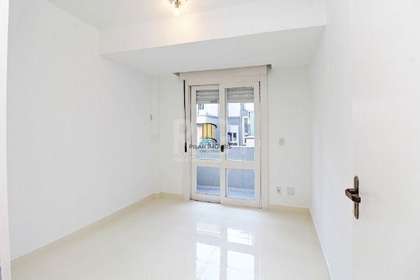 Apartamento para Venda - 110m², 4 dormitórios, sendo 1 suites, 4 vagas - Ipanema